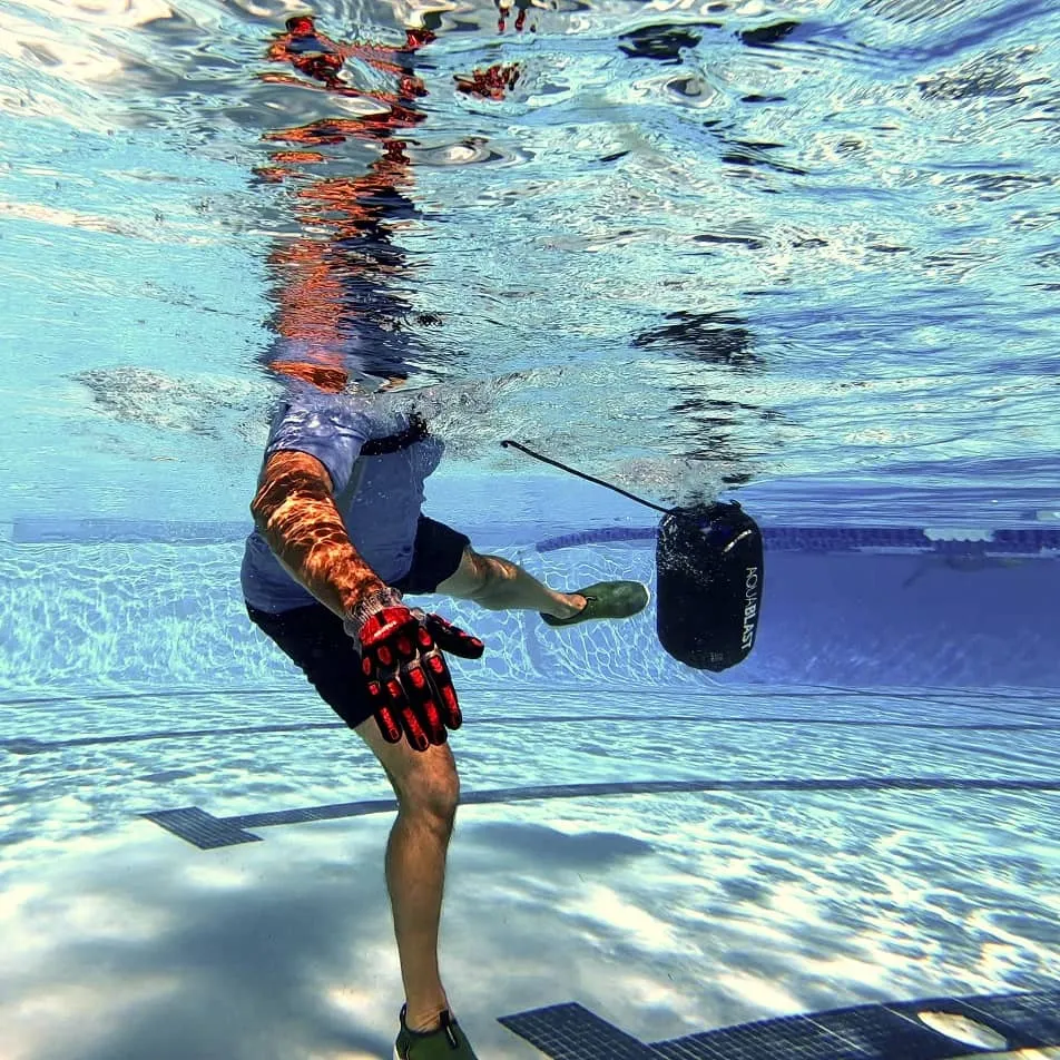AquaBLAST 25 Liter V2 with Suction Tether System