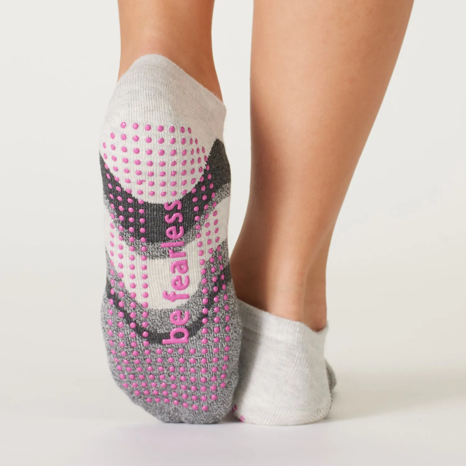 Be Fearless Whimsy Grip Socks (Cascade)
