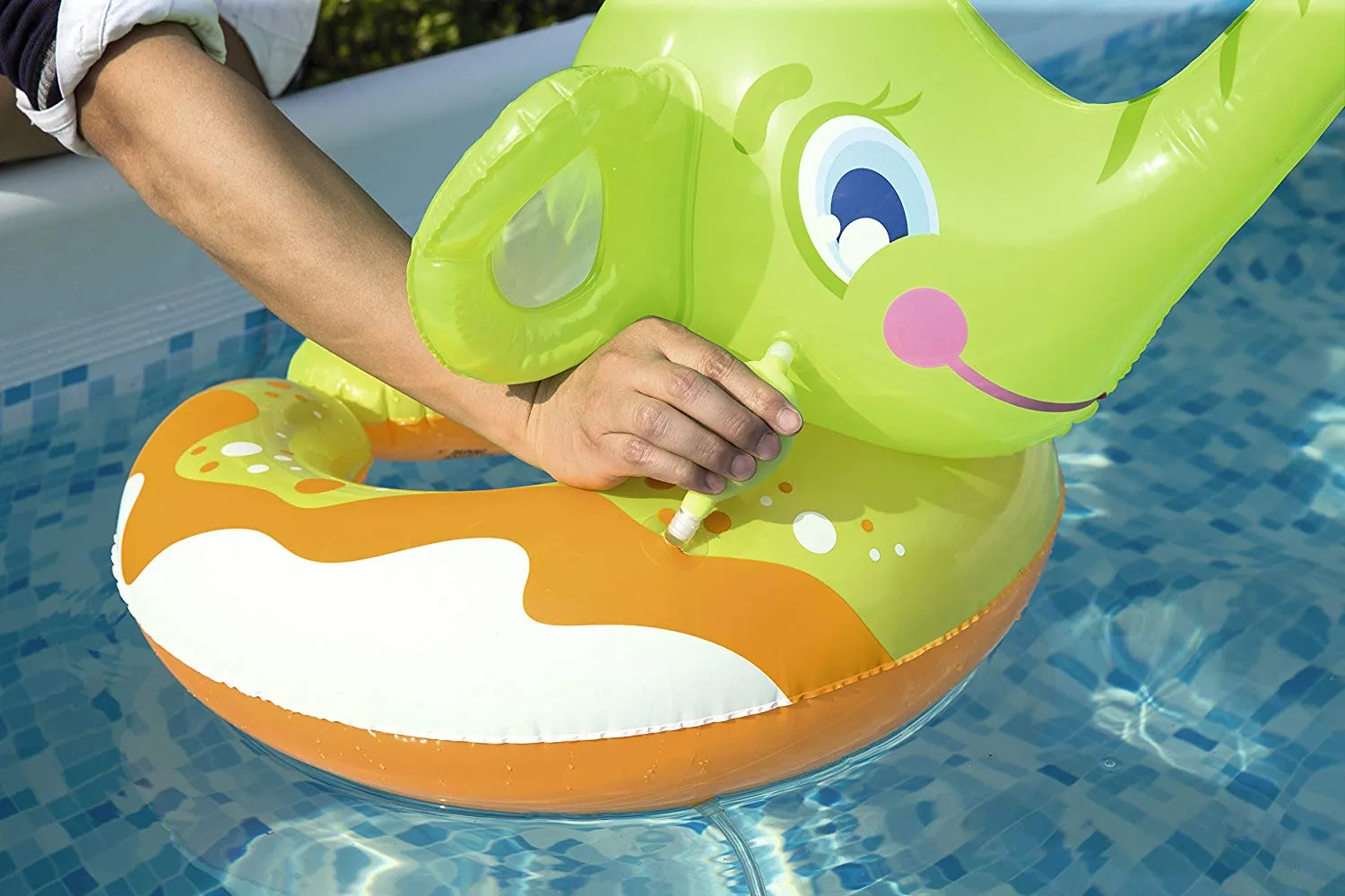 Bestway Elephant Spray Ring (27" x 24"/69cm x 61cm)