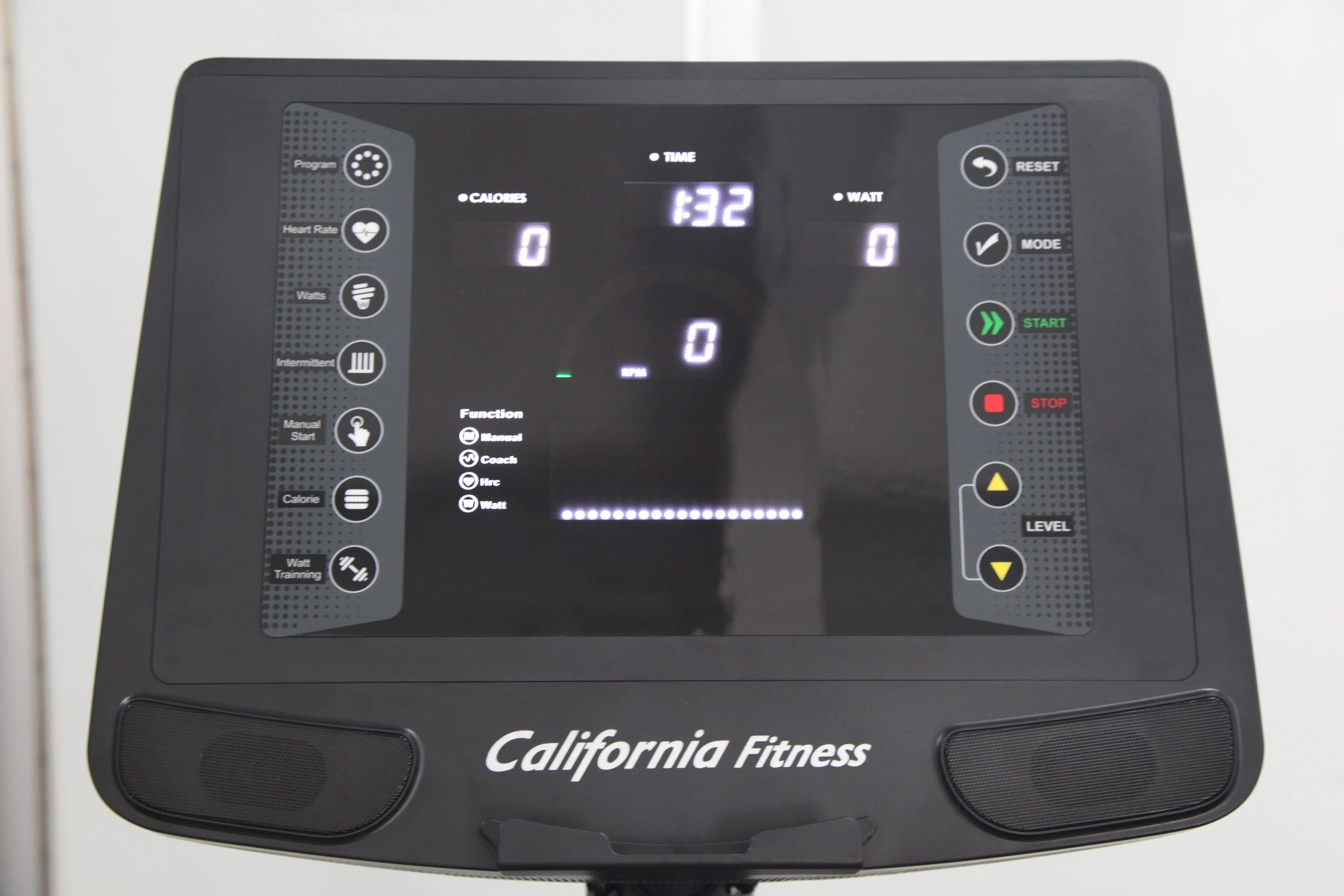 California Fitness U8 Upright Exercise Bike (🎁HOLIDAY SALE)