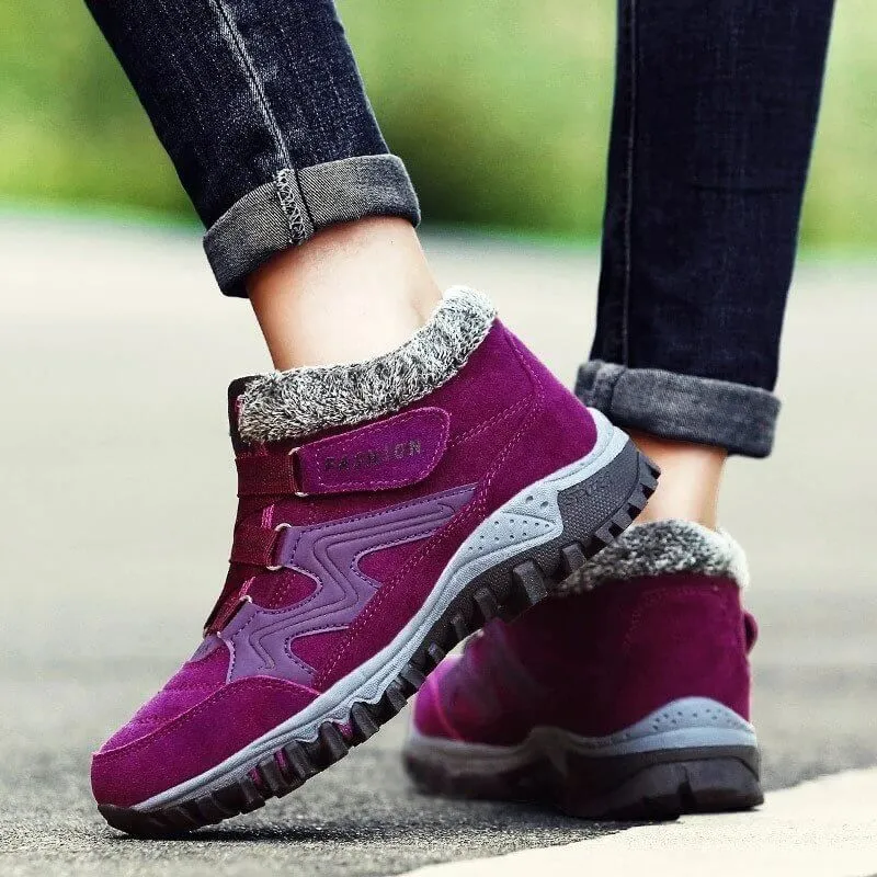 Comelyy Snowy Villia Leather Ankle Boots