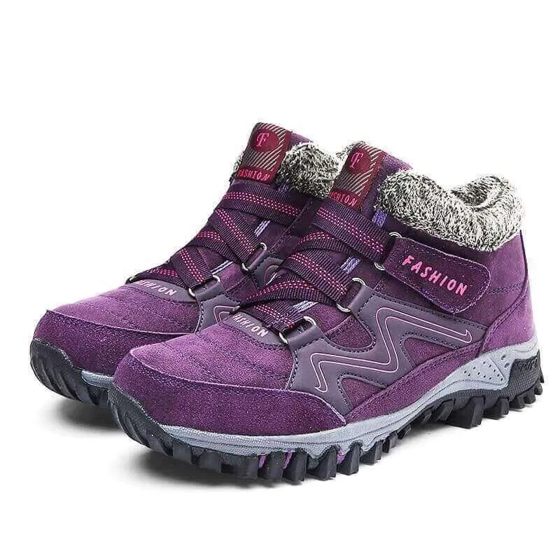 Comelyy Snowy Villia Leather Ankle Boots