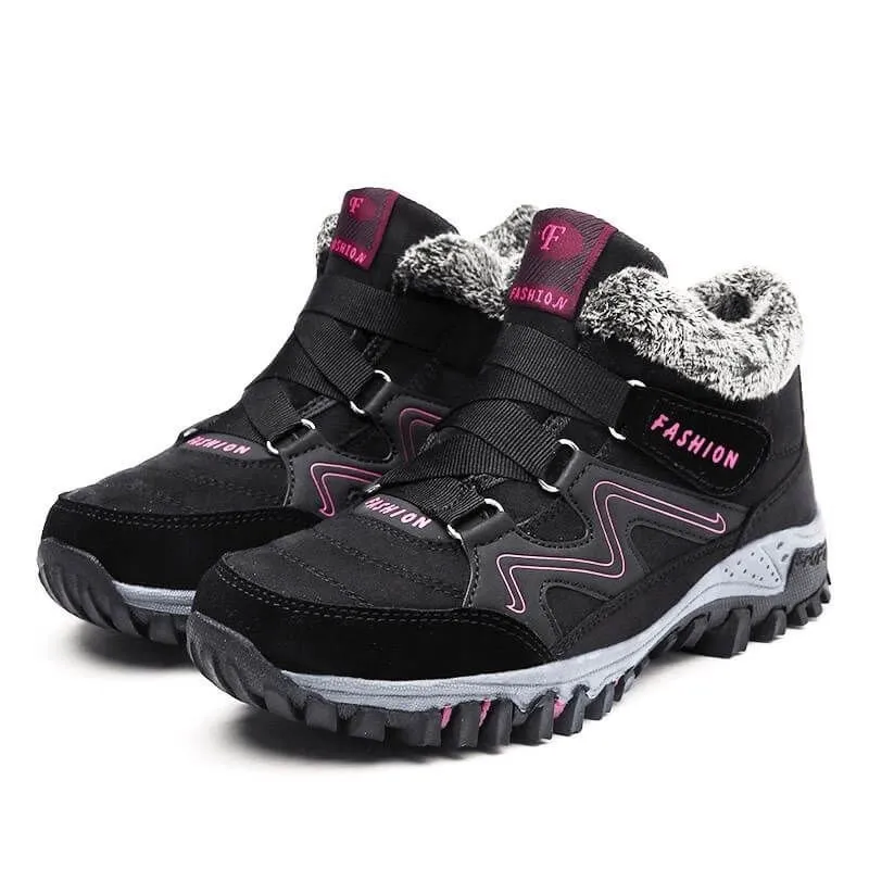 Comelyy Snowy Villia Leather Ankle Boots