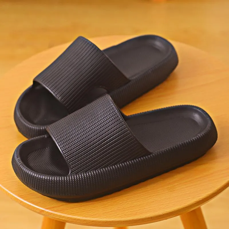 latest technology-Super soft home slippers
