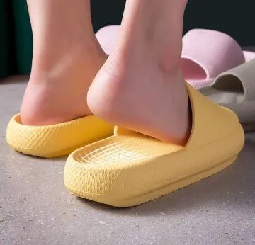 latest technology-Super soft home slippers