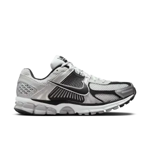 Nike Zoom Vomero 5 'Silver/Black' Nike Zoom Vomero 5 'Silver/Black'