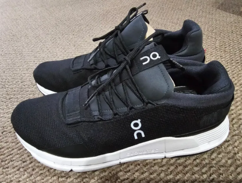 On Men's Cloudnova Sneakers size 11.5