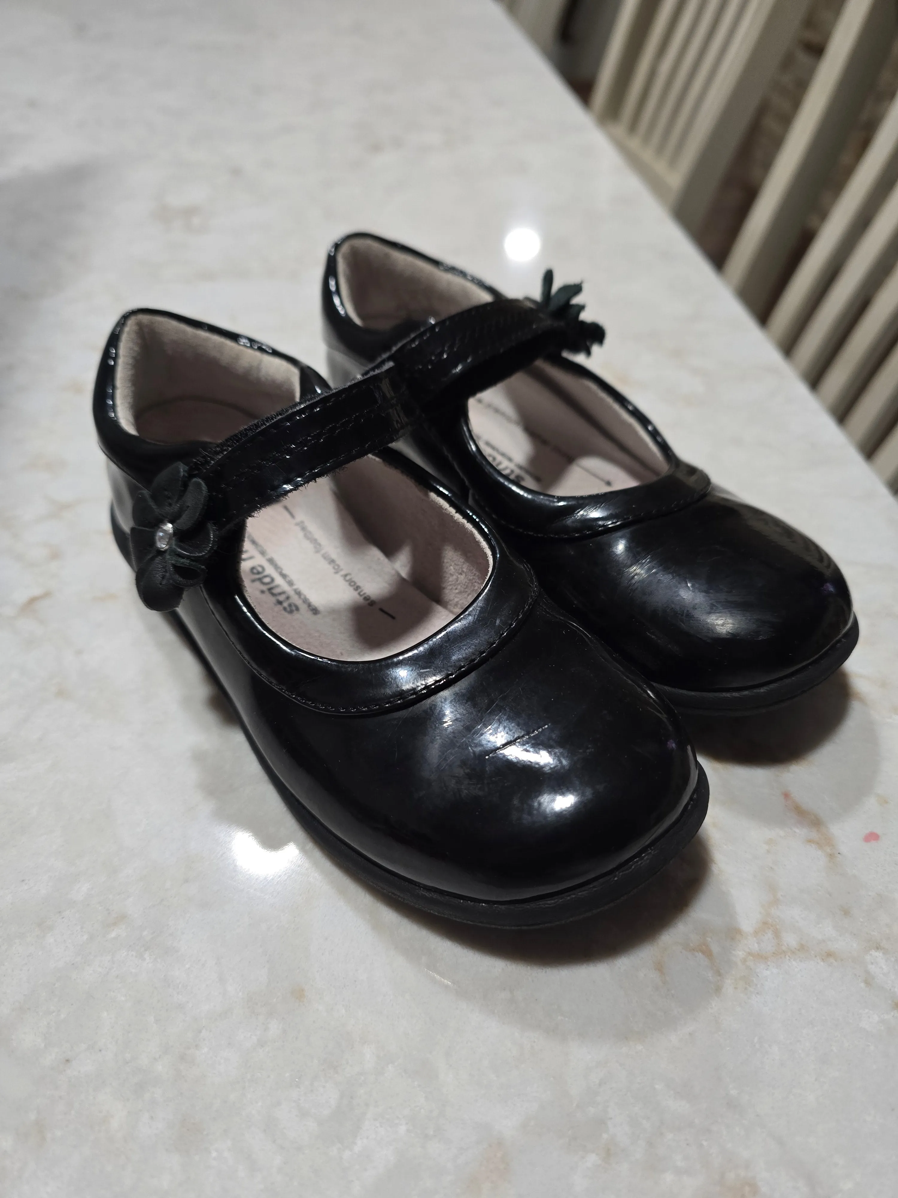 Stride rite-black dress shoes - size Shoes:      12 & 12.5 (Little Kid)