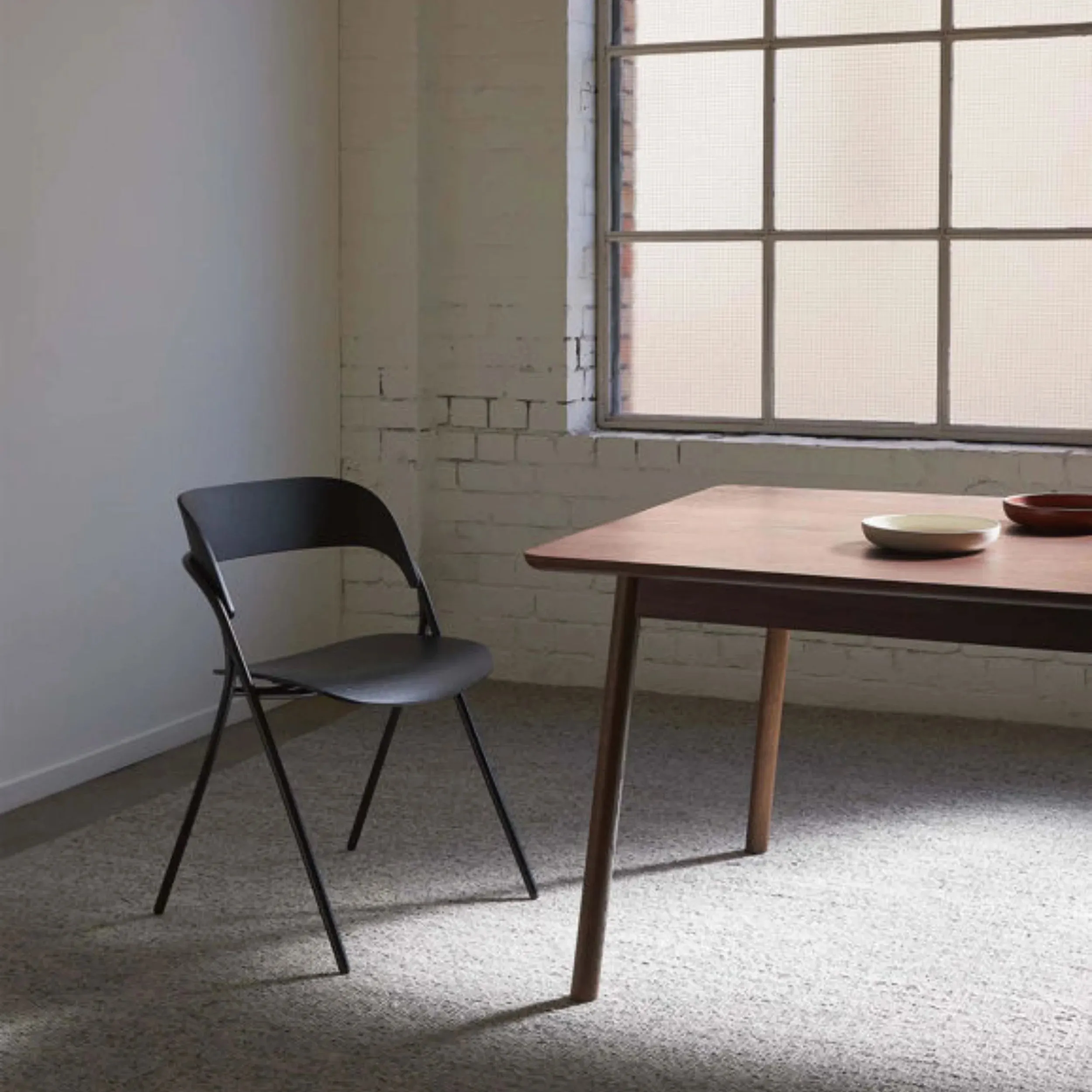 Trace Dining Chair - Black