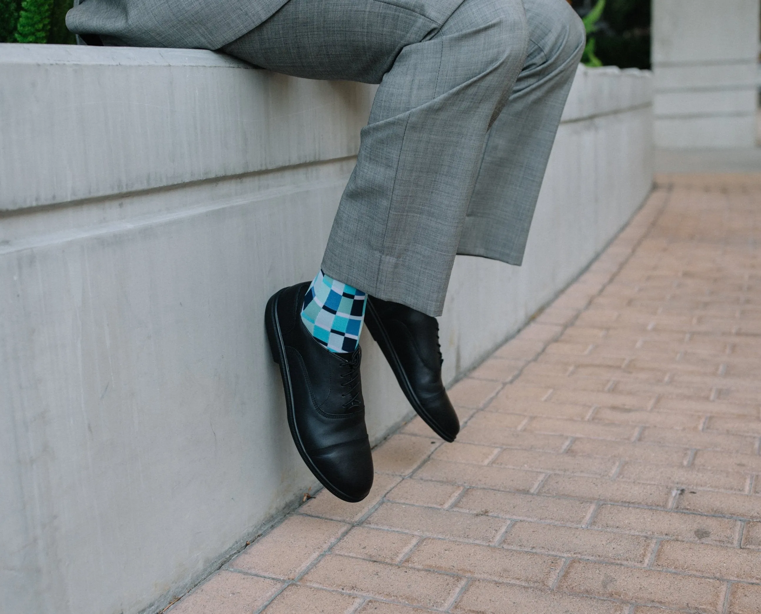 ZETONE Plain-Toe Oxfords (Outlet)